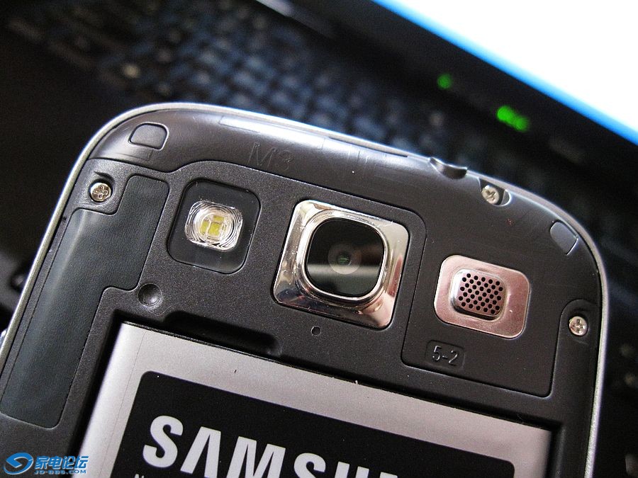 苹果v版和s版那个好(苹果v版和t版什么区别)-第2张图片-有道翻译官网